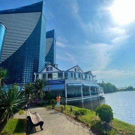 バトゥーミ Sea View Orbi Cityアパートホテル エクステリア 写真